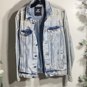 Xray Women's Casual Distressed Jean Jacket - Blue